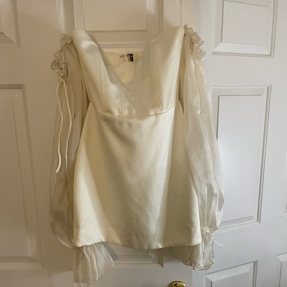 House Of CB 'Marisa' Ivory Satin Corset Dress - Picture 6 of 12